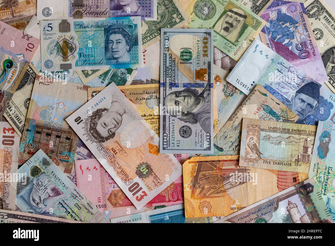 Banconote con denominazione diversa da diversi continenti Foto Stock