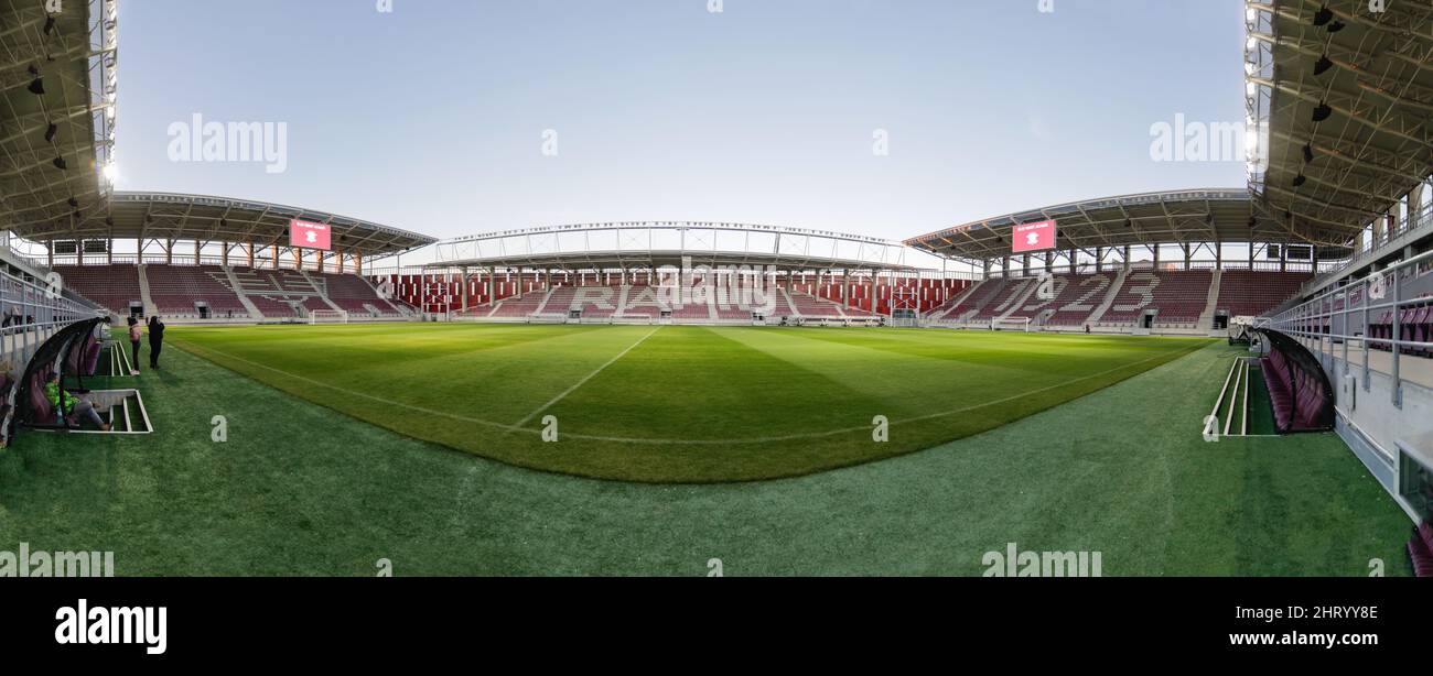 Bucarest, Romania - 25 febbraio 2022: Panorama dello stadio Giulesti di Bucarest. Foto Stock