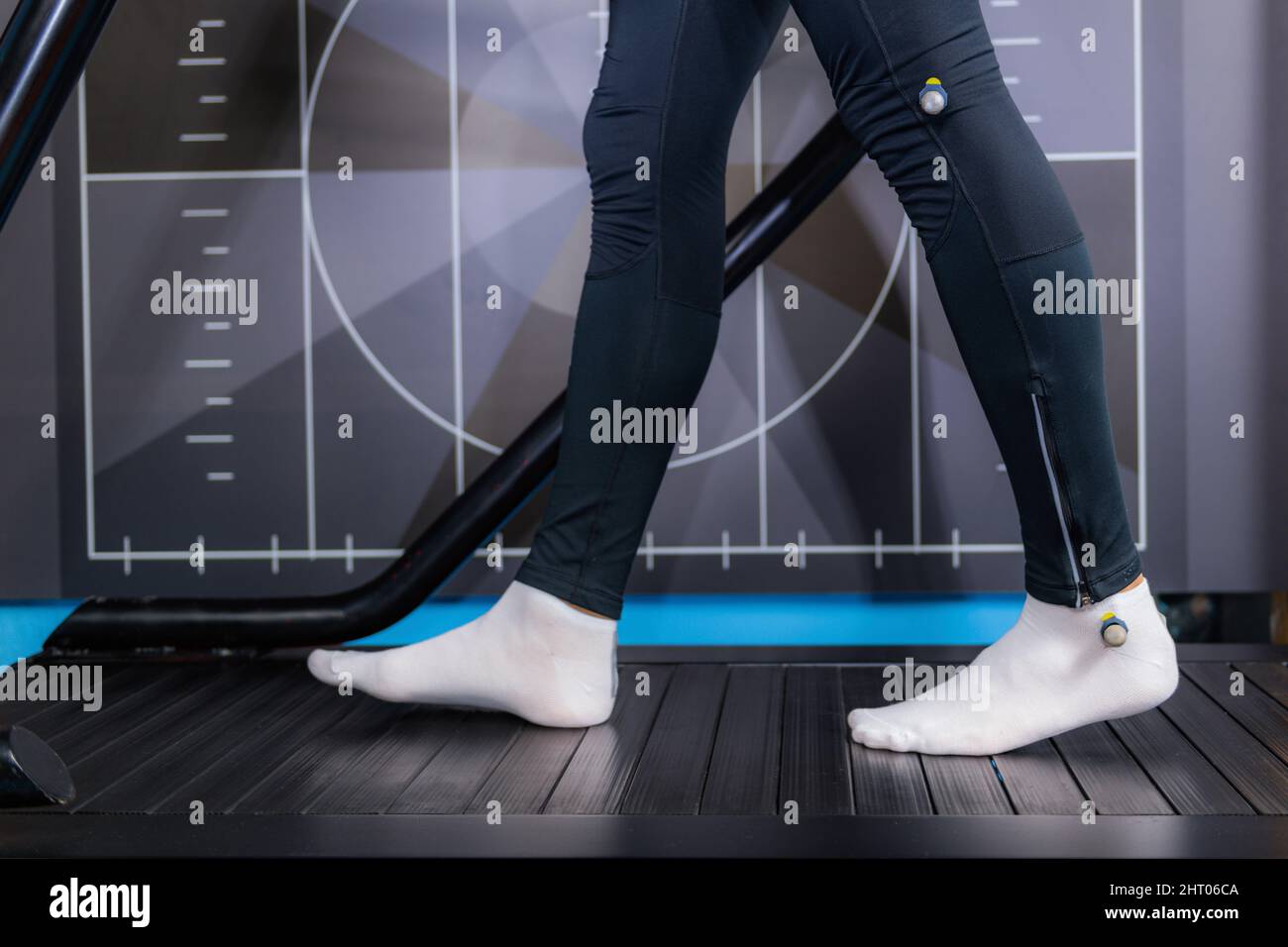 Analisi biometrica della velocità di andatura o di camminata su un tapis roulant Foto Stock