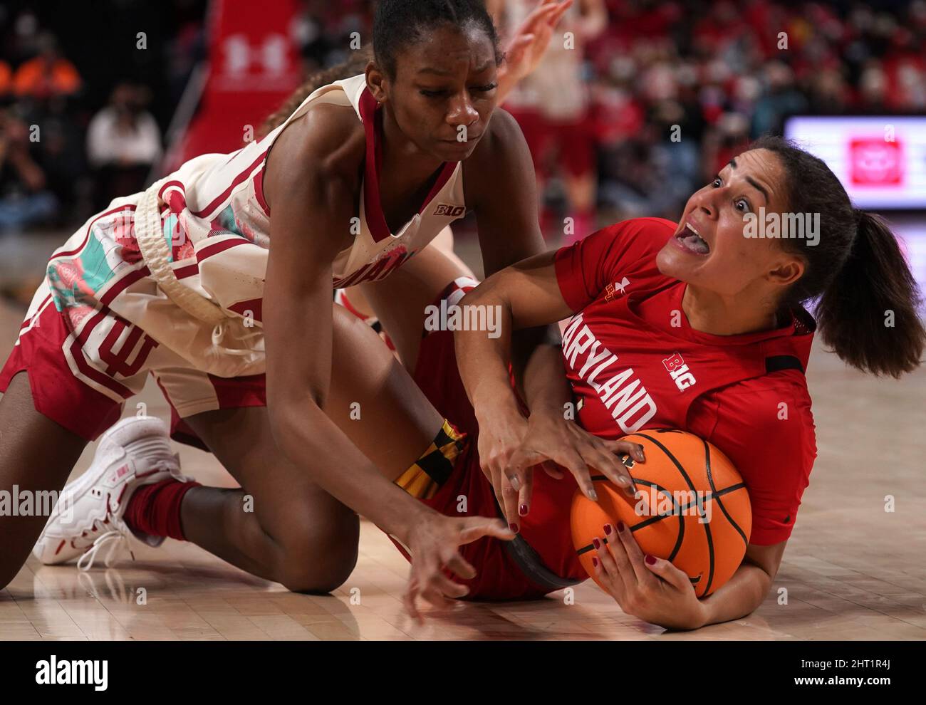 Conflitto sul campo di pallacanestro Foto Stock