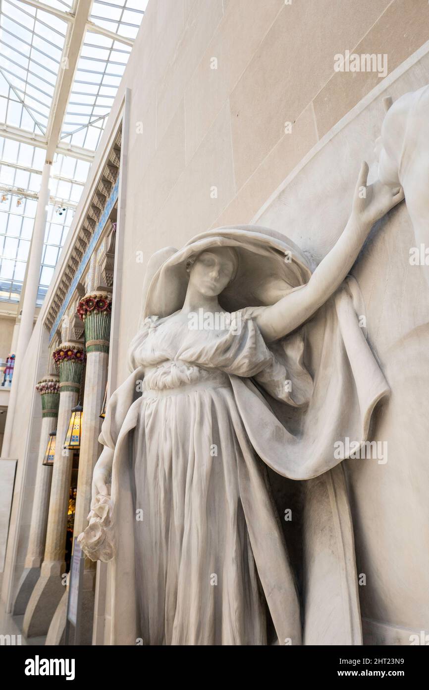 Charles Engelhard Court nell'ala dell'arte americana, il Metropolitan Museum of Art, New York, USA Foto Stock