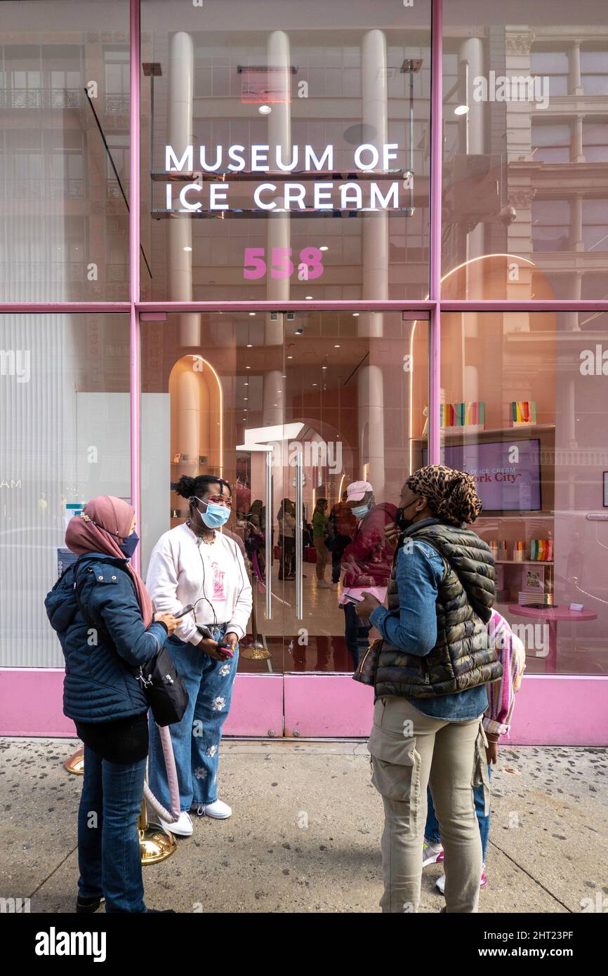 Il Museum of Ice Cream è un'esperienza interattiva di selfie a New York City, USA Foto Stock