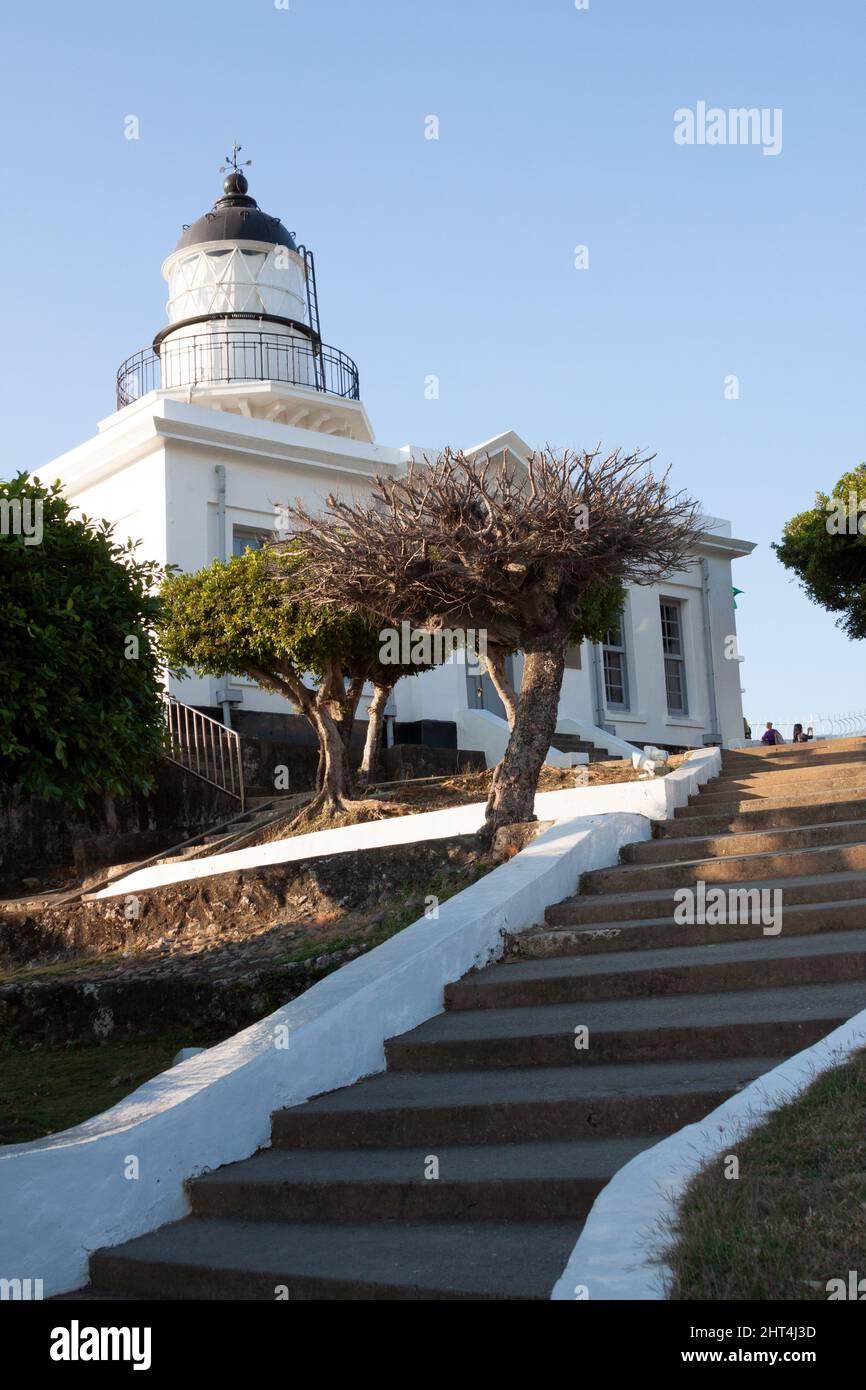 Faro di Koahsiung (Faro di Cijin) sull'isola di Cijin, distretto di Cijin, città di Kaohsiung, Taiwan Foto Stock