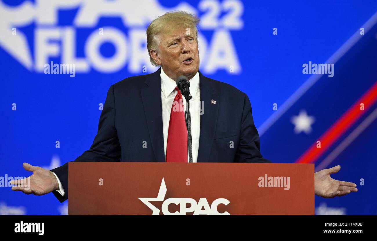 Il presidente Donald Trump interviene alla Conferenza d’azione politica dei conservatori (CPAC22) di Orlando, Florida, sabato 26 febbraio 2022. Foto di Joe Marino/UPI Credit: UPI/Alamy Live News Foto Stock