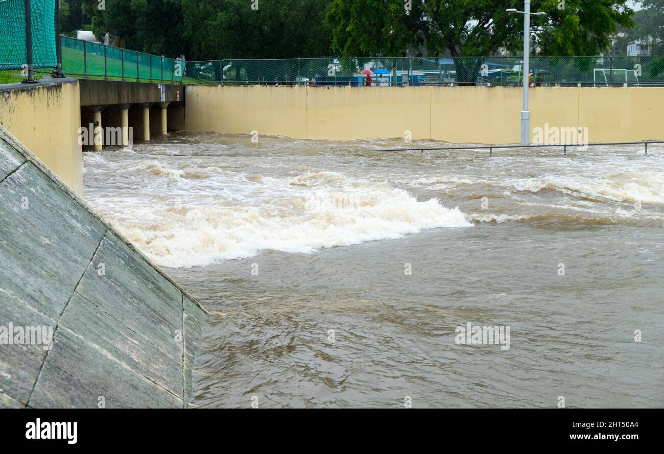 Brisbane Floods - acque alluvionali vicino ad Annerley Foto Stock