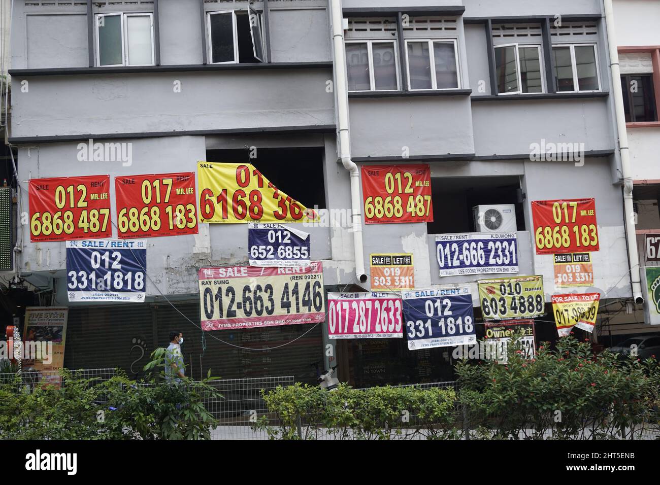 Immobiliare negoziatore banner proprietà in vendita o in affitto in Malesia Foto Stock
