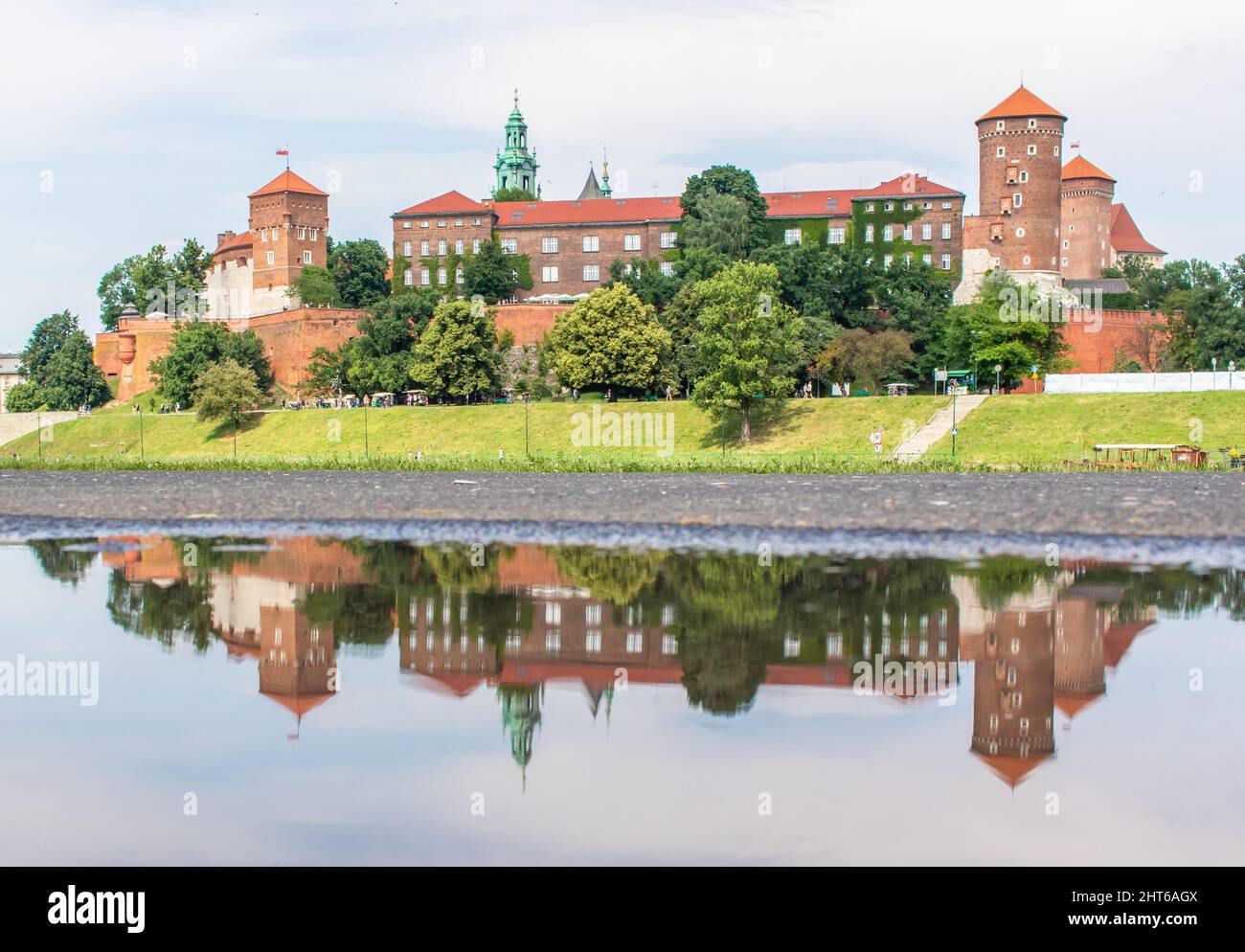 Puzzle Castorland 1000 Pezzi: Castello Di Wawel, Cracovia, 68x47 Cm, Cartone Riciclato, Per Adulti E Bambini, Giochi Da Tavolo Educativi