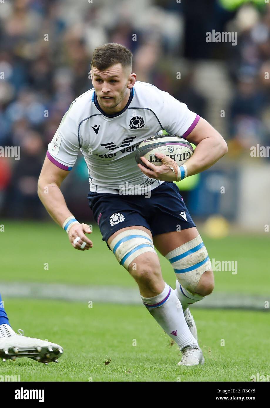 Edimburgo, Scozia, Regno Unito. 26th febbraio 2022: Guinness sei Nazioni. ScotlandÕs Magnus Bradbury durante la Scozia contro France International al BT Murrayfield Stadium. Edimburgo. Scozia, Regno Unito. Credit: Ian Rutherford Alamy Live News. Foto Stock