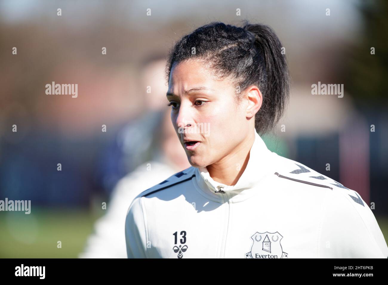 Londra, Regno Unito. 27th Feb 2022. Londra, Inghilterra, Febbraio 27th 2 Valerie Gauvin (13 Everton) prima della partita della Vitality Womens fa Cup tra Charlton Athletic ed Everton all'Oakwood di Londra, Inghilterra. Liam Asman/SPP Credit: SPP Sport Press Photo. /Alamy Live News Foto Stock