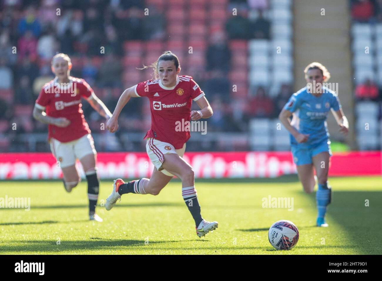 Leigh, Regno Unito. 27th Feb 2022. Leigh, Inghilterra, Feb 27th 2022: Manchester Utd Forward, Ella Toone, Man U 7 Richard Callis/SPP Credit: SPP Sport Press Photo. /Alamy Live News Foto Stock