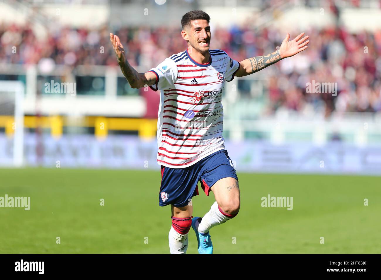 TORINO, 27 FEBBRAIO 2022. Alessandro Deiola di Cagliari Calcio festeggia dopo aver segnato durante la serie Una partita tra Torino FC e Cagliari Foto Stock