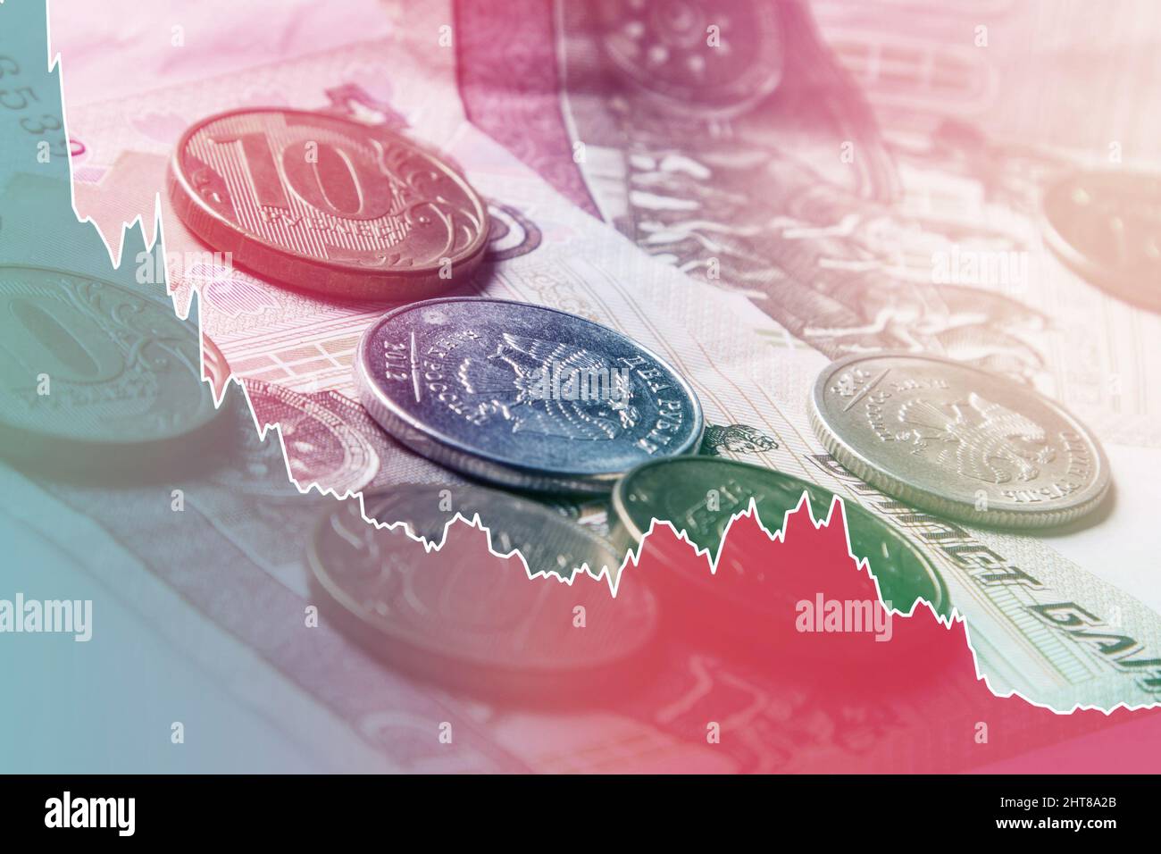 Contesto con grafico del prezzo rublo russo in calo influenzato dalle sanzioni economiche Foto Stock