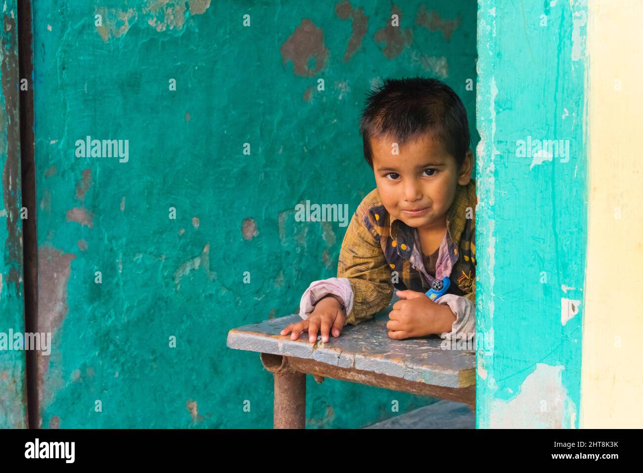 Un ragazzino, Baldeo, distretto di Mathura, Uttar Pradesh, India Foto Stock