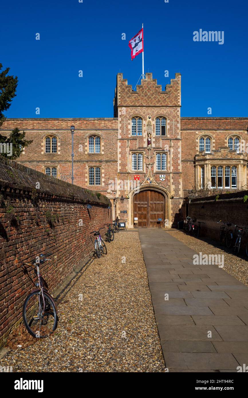 Jesus College Cambridge - passerella principale di ingresso cancello, noto come il camino, al Jesus College, parte della University of Cambridge. Fondata nel 1496. Foto Stock