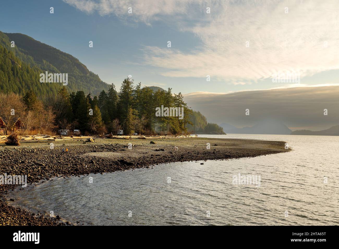 Parco provinciale e campeggio di Porteau Cove, lungo Howe Sound tra West Vancouver e Squamish British Columbia Canada. Foto Stock