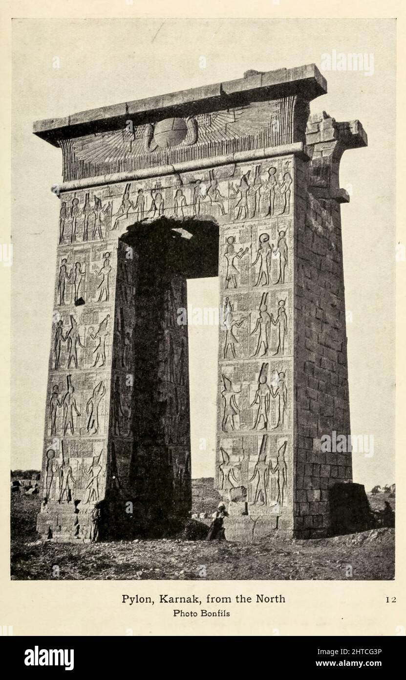 Pilone, Karnak dal nord dal libro ' Miti e leggende : antico Egitto ' di Lewis Spence, pubblicato Boston : D.D. Nickerson 1910 Foto Stock