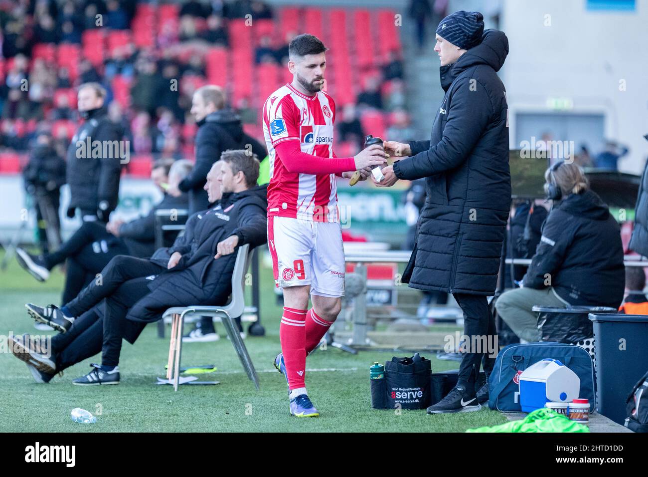 Aalborg, Danimarca. 27th Feb 2022. Milano Makaric (9) di AAB visto durante la partita Superliga 3F tra Aalborg Boldklub e Silkeborg SE ad Aalborg Portland Park di Aalborg. (Photo Credit: Gonzales Photo/Alamy Live News Foto Stock