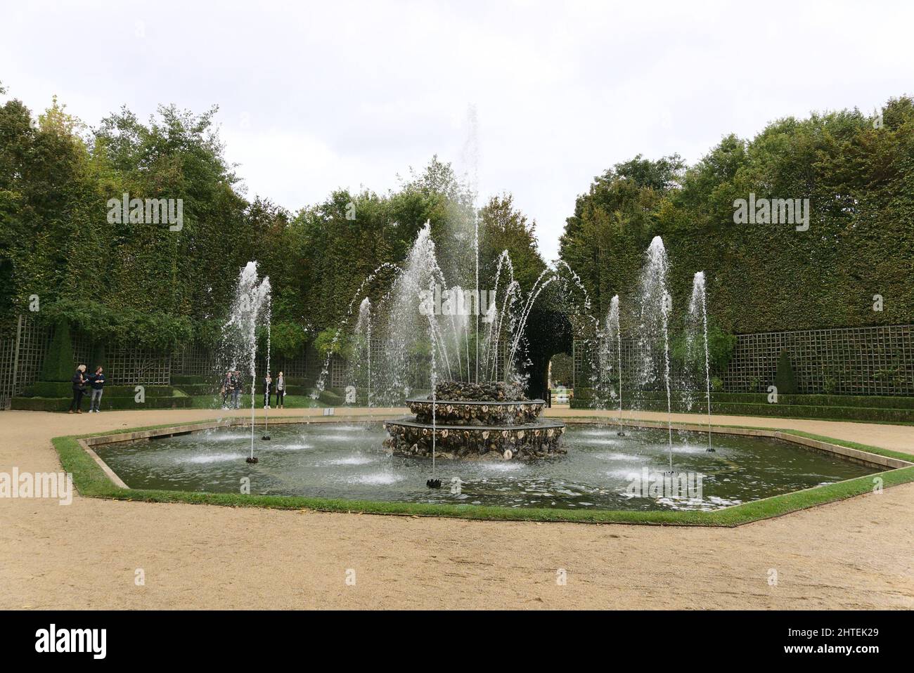 Bosco delle tre Fontane nei Giardini di Versailles, Parigi, Francia Foto Stock