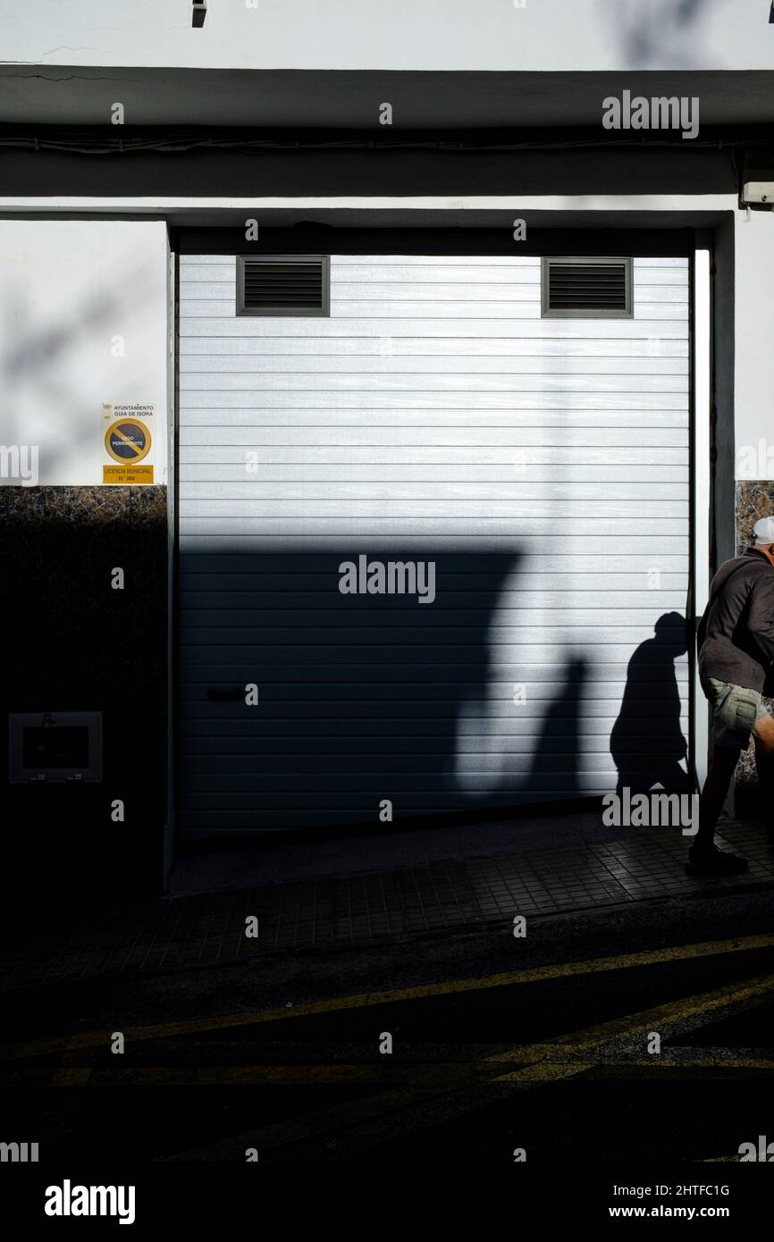 Garage porta a Playa San Juan, Tenerife, Isole Canarie, Spagna Foto Stock