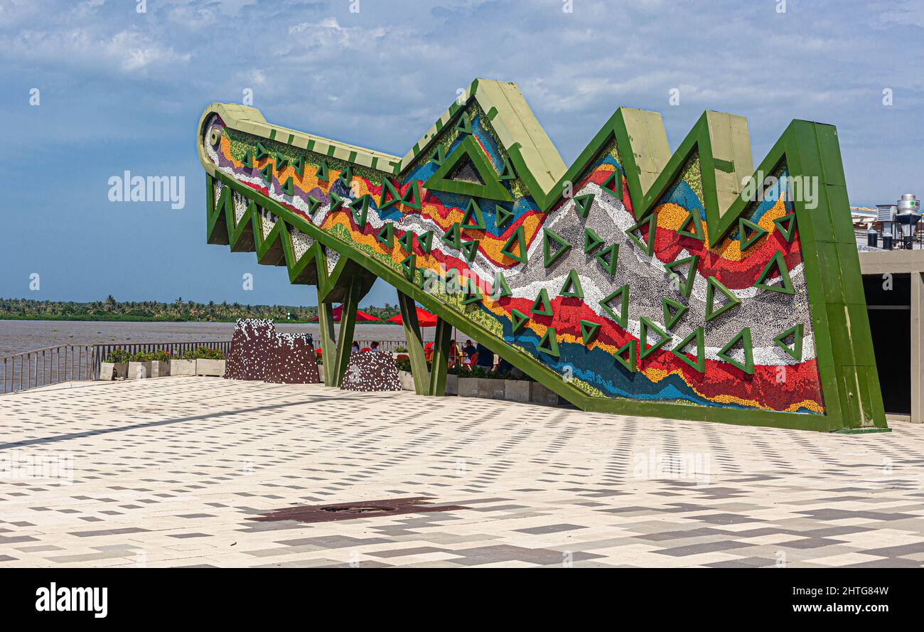 El Gran Malecón del Río lungo il fiume Magdalena, Barranquilla, Colombia. Foto Stock