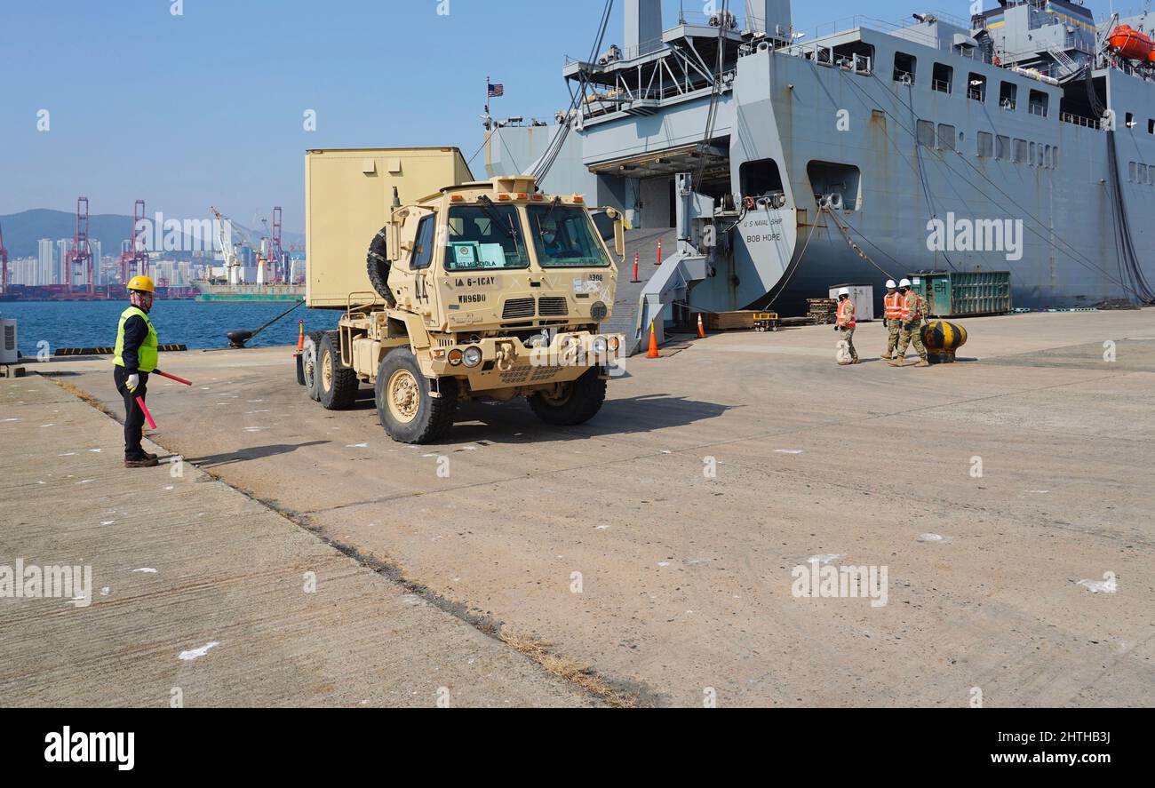 A partire dalla fine di febbraio, la 1st Armored Brigade Combat Team, 1st Armored Division, di Fort Bliss, Texas, ha iniziato ad arrivare in Corea come la successiva squadra di combattimento a brigata corazzata rotazionale per supportare 2nd Infanttry Division/ROK-US Combined Division e l'Ottava Armata. Foto Stock