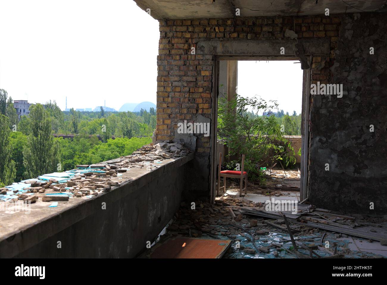 Ukraine, Sperrzone, Pripjat, in der unbewohnbaren 30 km-zone um das Kraftwerk von Tschernobyl und der Arbeitersiedlung Pripjat, Gebaeude Foto Stock