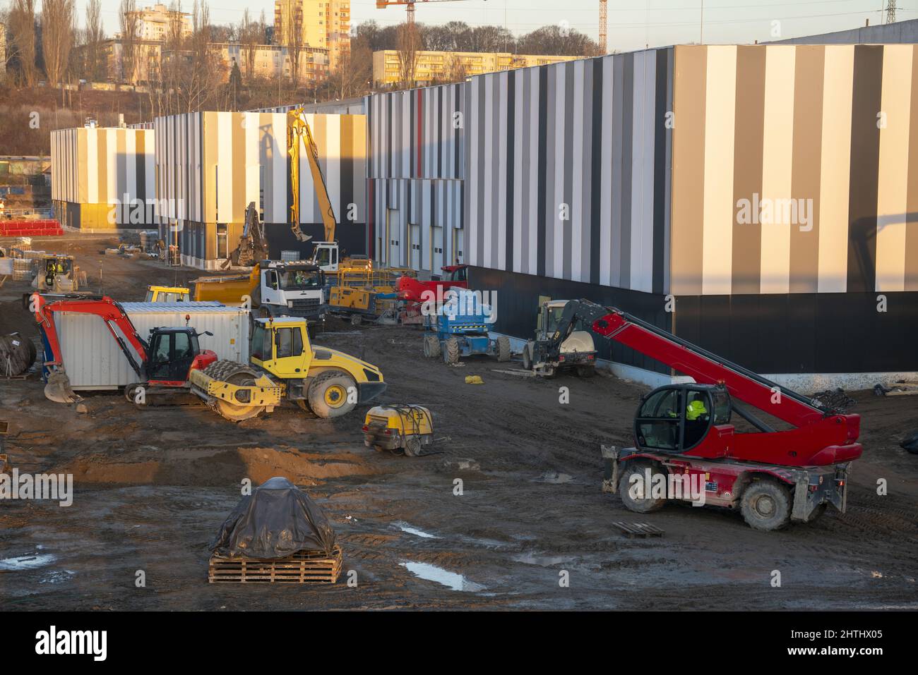Cantiere di un moderno centro logistico Foto Stock