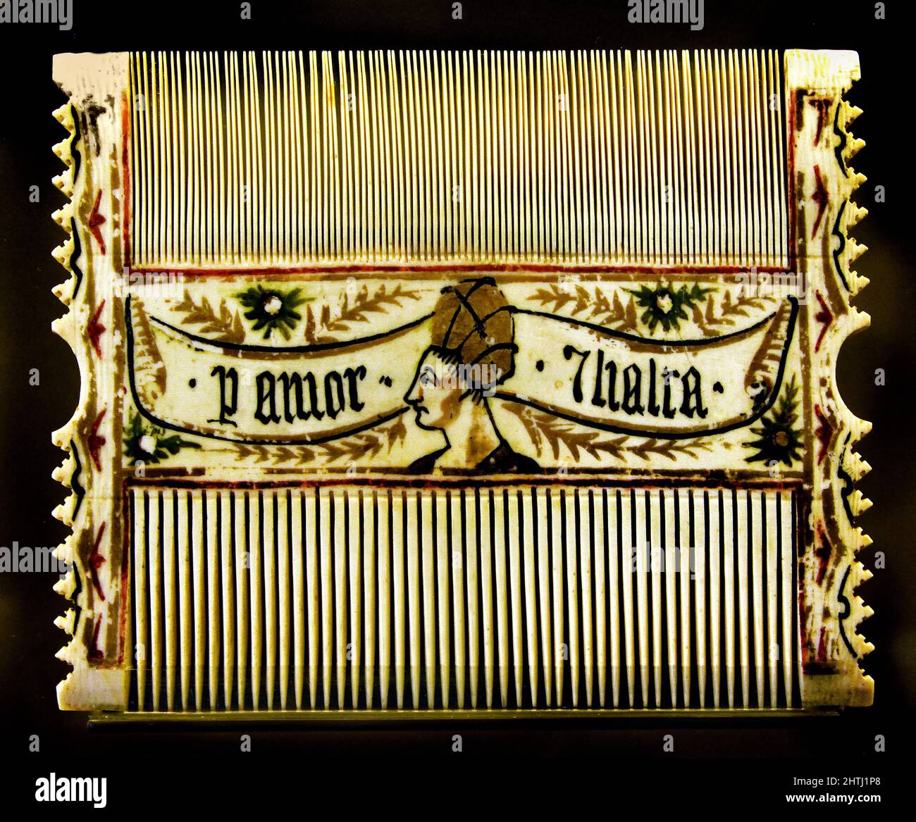 Ivory Comb, Lombardia, 15th sec.) Ivory, Palazzo Madama, Casaforte degli Acaja, palazzo di Torino, Italia, Foto Stock