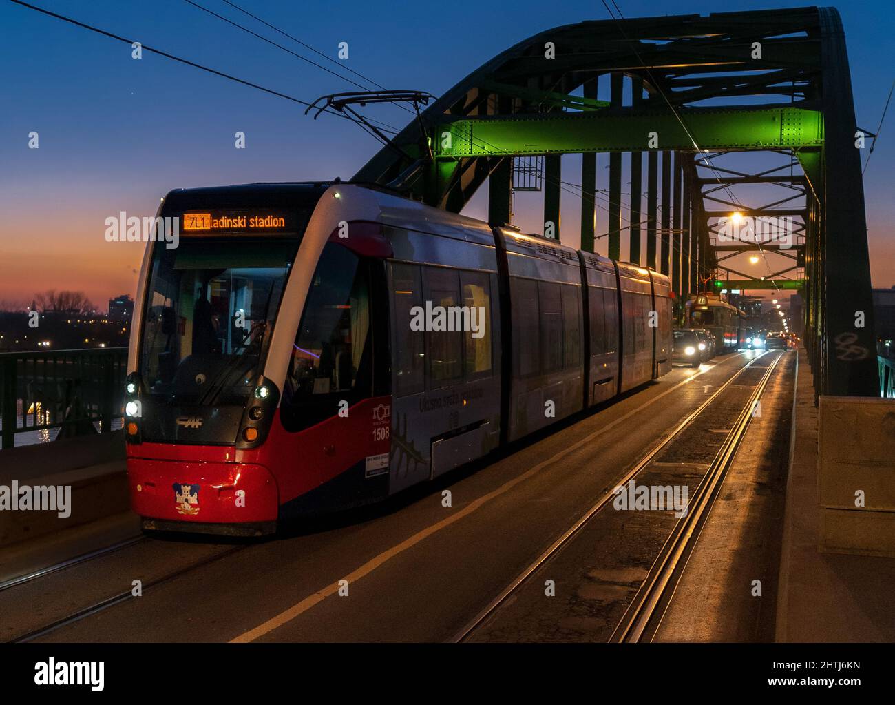 Tram sul ponte Old Sava Foto Stock