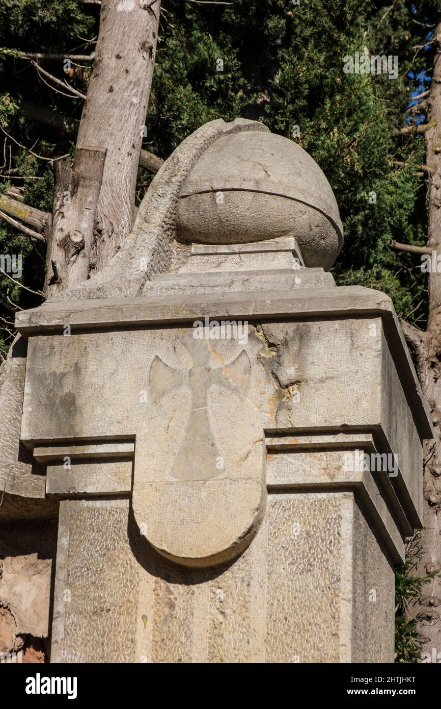 Urna funeraria velata, cimitero di Esporles, Maiorca, isole Baleari, Spagna Foto Stock