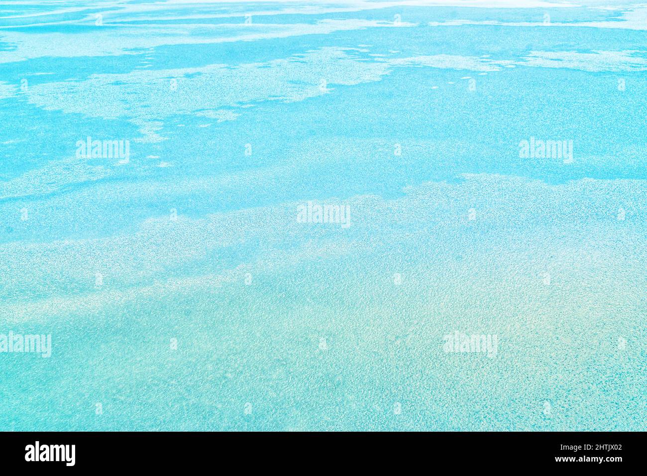 Acqua congelata - sfondo blu Foto Stock