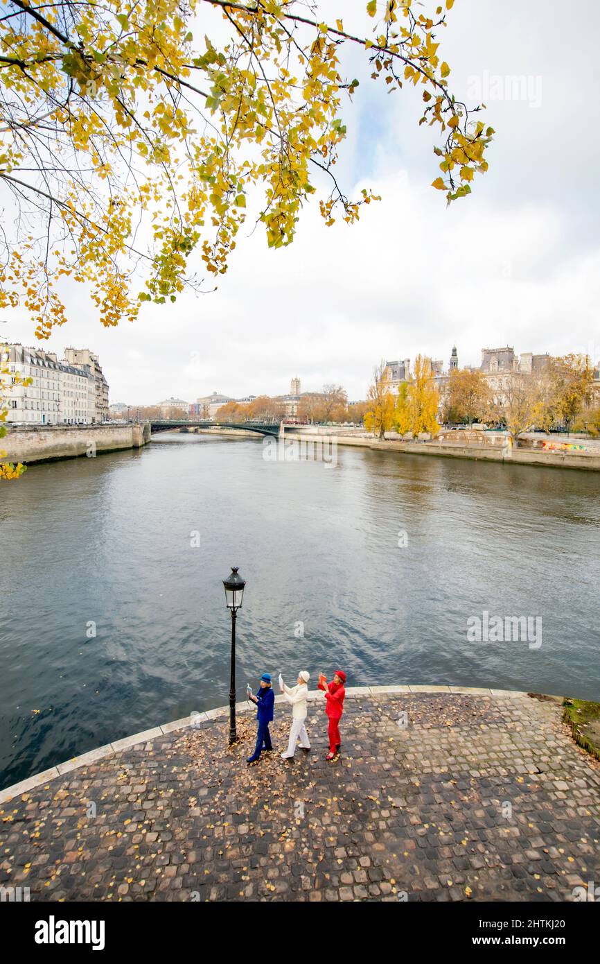 I lettori di il Saint Louis, Parigi Foto Stock