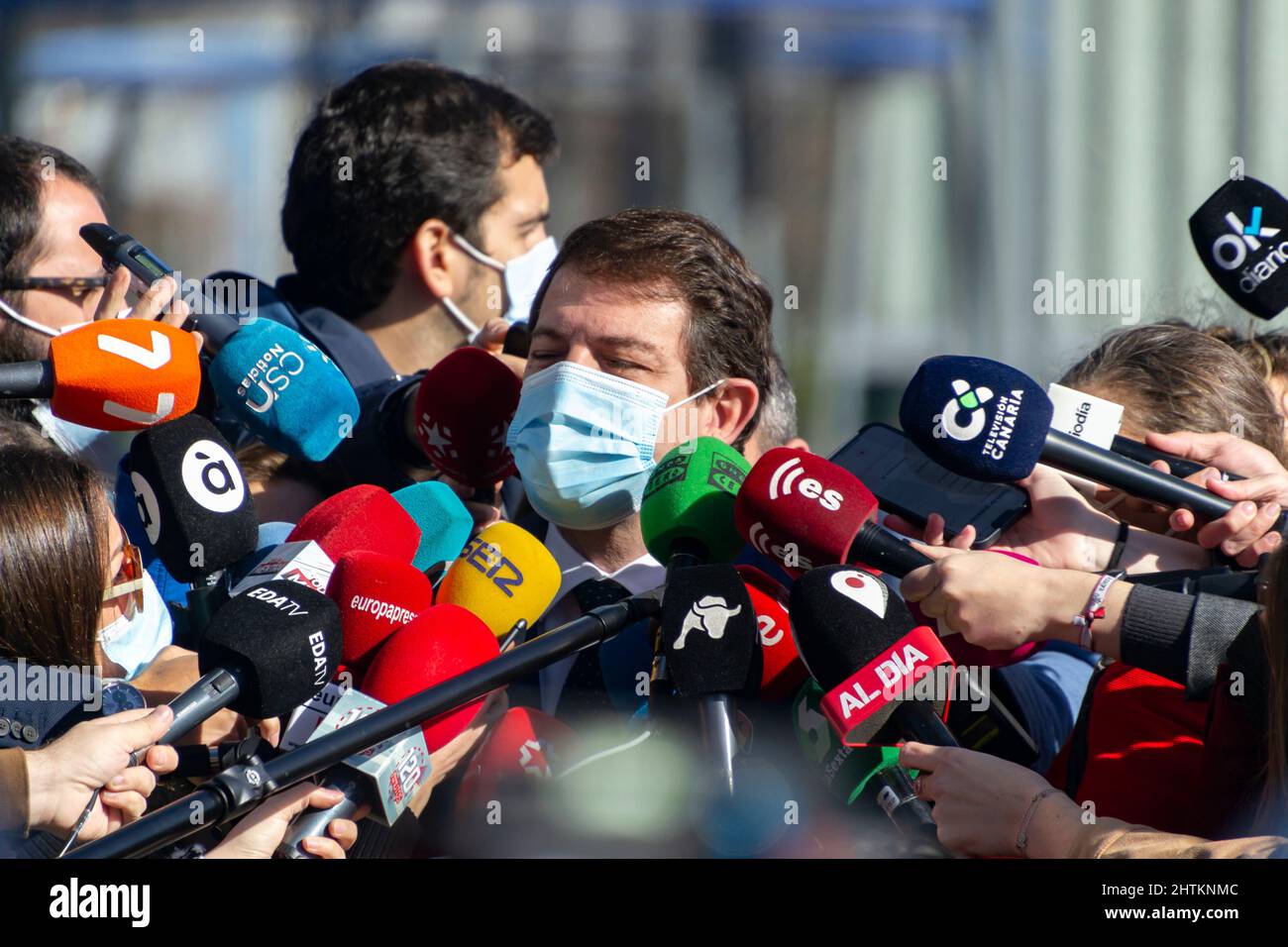 Alfonso Fernandez Mañueco, presidente della Junta de Castilla y Leon in una conferenza stampa, in Spagna. Politico spagnolo del Partito popolare, PP. Foto Stock