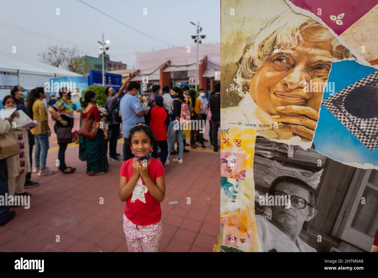 Kolkata, Bengala Occidentale, India. 1st Mar 2022. 45th Fiera Internazionale del Libro di Kolkata dal 28th febbraio al 13th marzo 2022. La più frequentata e famosa fiera del libro non-trade, con oltre 600 bancarelle, la fiera è un crogiolo per letteratura e culture ''''' un essere-all e fine-all per i bibliofili a Kolkata e oltre. Il tema focale di questa fiera è il Bangladesh, al Central Park (Salt Lake Sector V), Kolkata. (Credit Image: © Saurabh Sirohiya/ZUMA Press Wire) Foto Stock