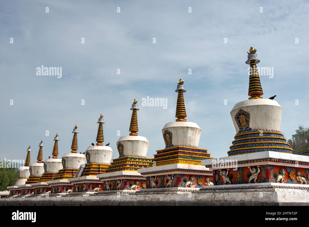 XINING, CINA - Monastero di Kumbum, un famoso punto di riferimento nella città antica di Xining, Qinghai, Cina. Foto Stock