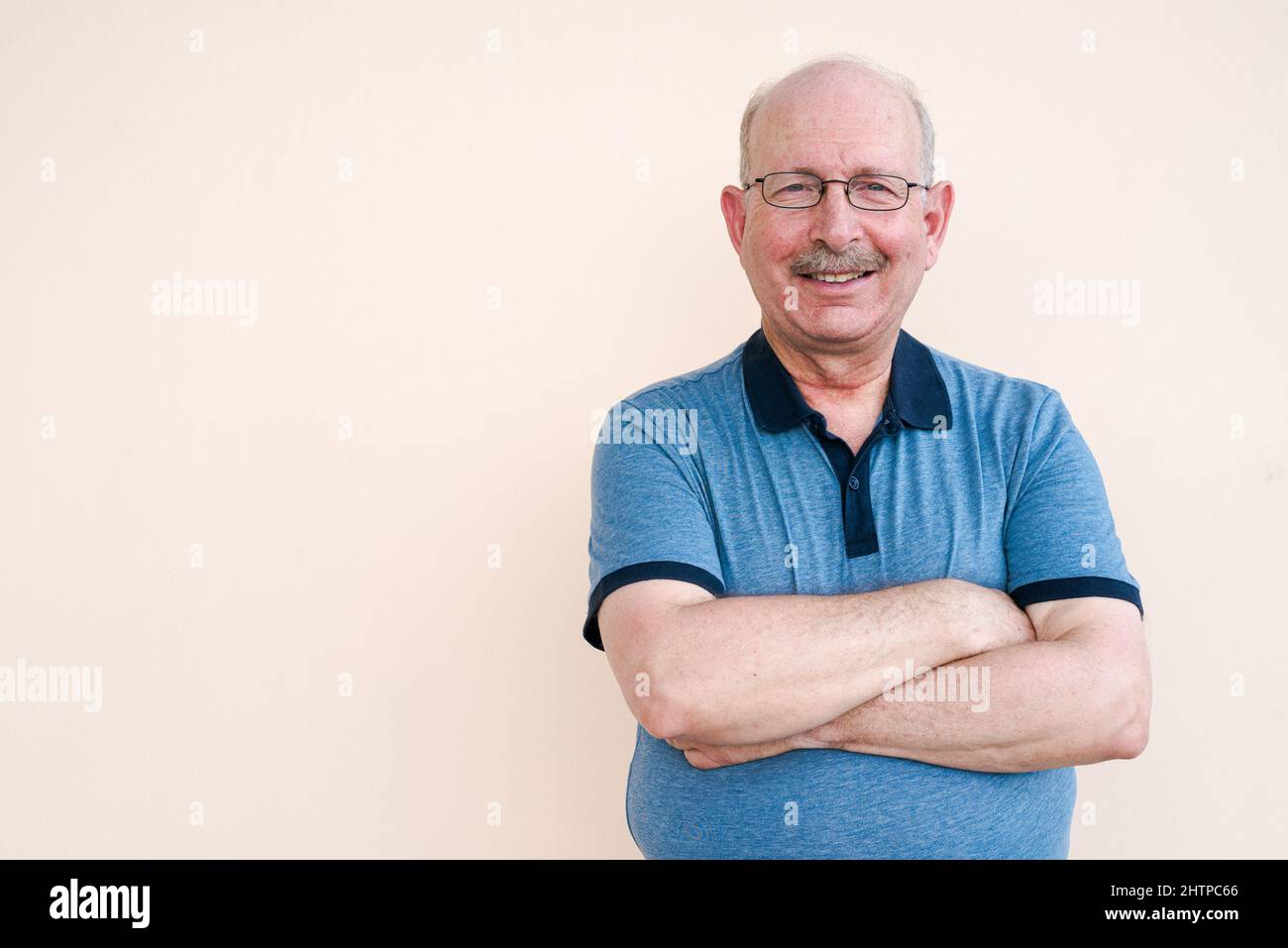 Ritratto del solo anziano caucasico Foto Stock