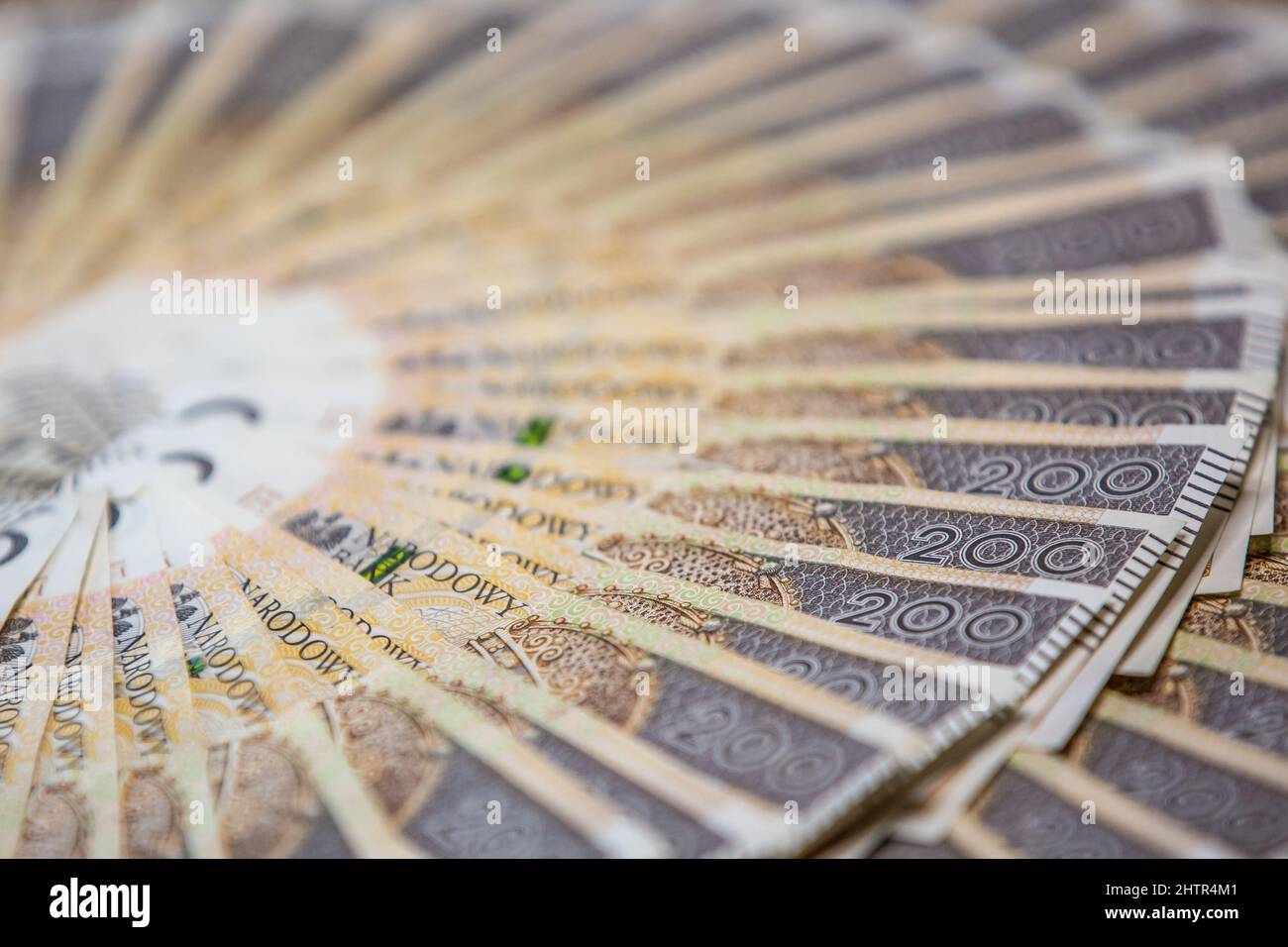 Concetto di politica monetaria polacca duecento banconote polacche Zloty PLN Mint Condition Foto Stock