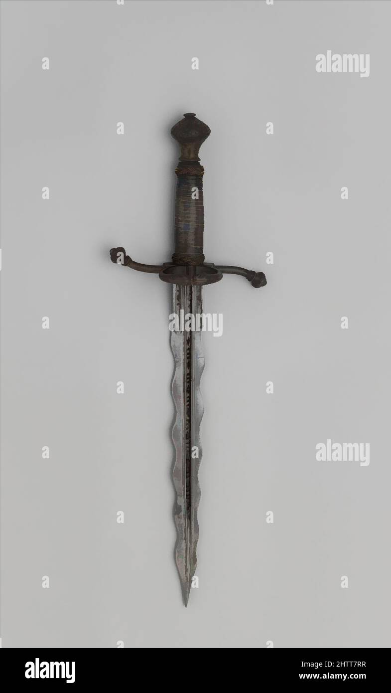 Arte ispirata da Parying Dagger, ca. 1550–75, italiano, acciaio, oro, ottone, Legno, L. 15 7/8 poll. (40,3 cm); L. della lama da 11" (27,9 cm); W. 5" (12,7 cm); W. della lama 1 1/16" (2,7 cm); spessore della lama 3/8" (1 cm); peso 15 once (425,2 g), Daggers, progettato per essere utilizzato insieme, opere classiche modernizzate da Artotop con un tuffo di modernità. Forme, colore e valore, impatto visivo accattivante sulle emozioni artistiche attraverso la libertà delle opere d'arte in modo contemporaneo. Un messaggio senza tempo che persegue una nuova direzione selvaggiamente creativa. Artisti che si rivolgono al supporto digitale e creano l'NFT Artotop Foto Stock