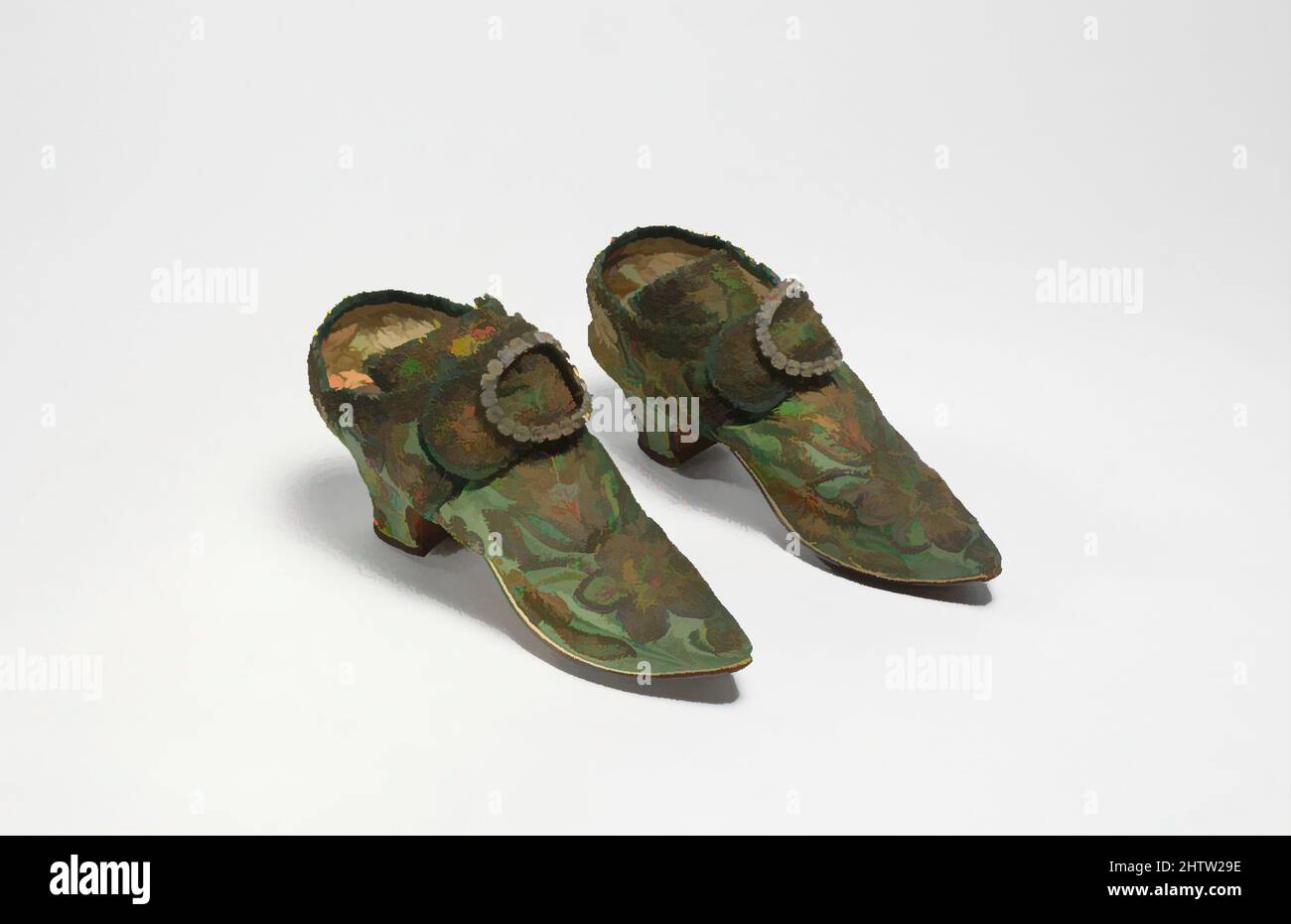 Arte ispirata alle scarpe, 1720–39, europea, (a, b) seta, oro, pelle, opere classiche modernizzate da Artotop con un tocco di modernità. Forme, colore e valore, impatto visivo accattivante sulle emozioni artistiche attraverso la libertà delle opere d'arte in modo contemporaneo. Un messaggio senza tempo che persegue una nuova direzione selvaggiamente creativa. Artisti che si rivolgono al supporto digitale e creano l'NFT Artotop Foto Stock