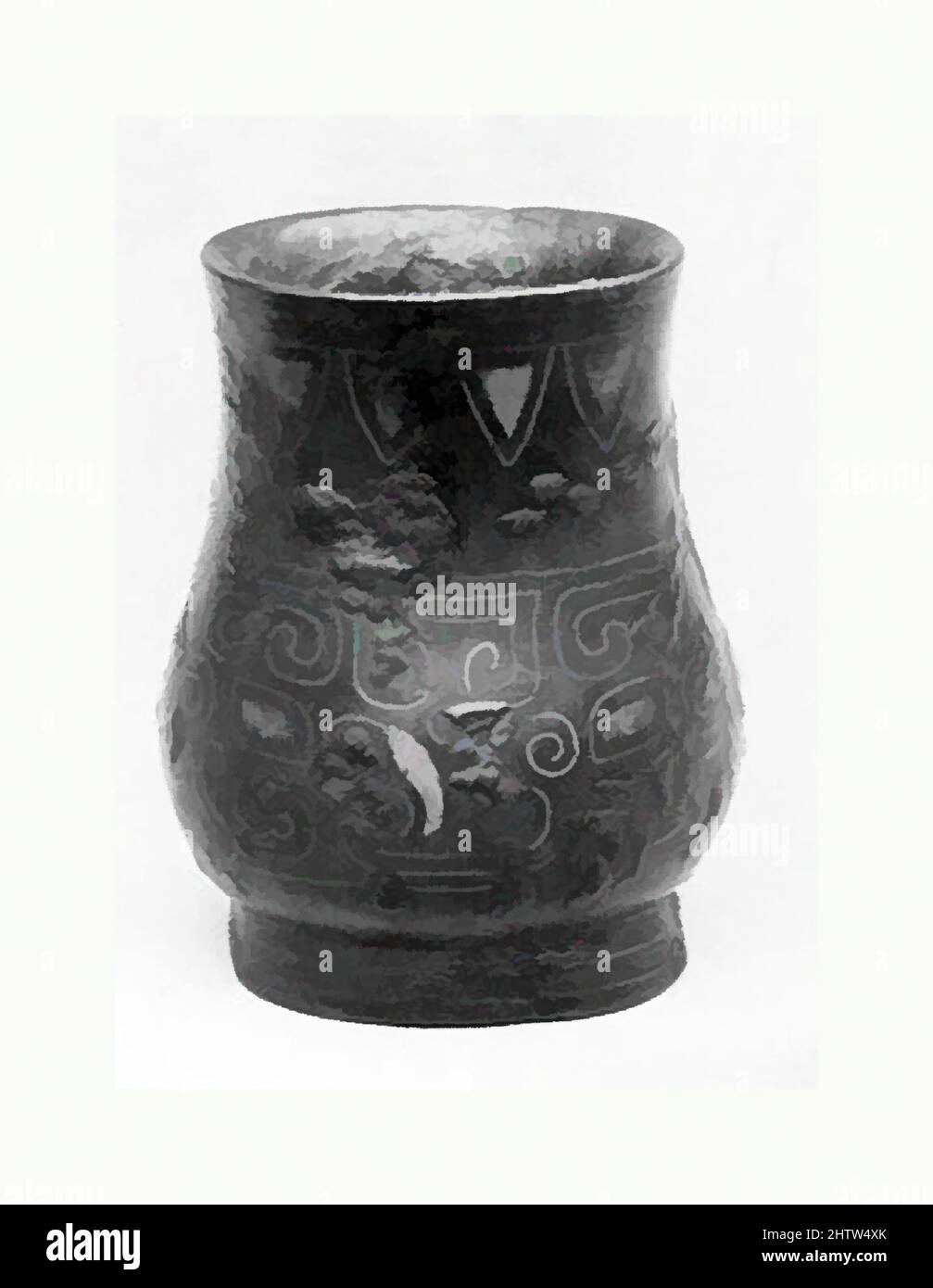 Arte ispirata a vaso in miniatura, dinastia Qing (1644-1911), 19th secolo, Cina, Bronzo, Inserto in argento, H. 2 poll. (5,1 cm), lavorazione del metallo, opere classiche modernizzate da Artotop con un tuffo di modernità. Forme, colore e valore, impatto visivo accattivante sulle emozioni artistiche attraverso la libertà delle opere d'arte in modo contemporaneo. Un messaggio senza tempo che persegue una nuova direzione selvaggiamente creativa. Artisti che si rivolgono al supporto digitale e creano l'NFT Artotop Foto Stock Arte ispirata a vaso in miniatura, dinastia Qing (1644-1911), 19th secolo, Cina, Bronzo, Inserto in argento, H. 2 poll. (5,1 cm), lavorazione del metallo, opere classiche modernizzate da Artotop con un tuffo di modernità. Forme, colore e valore, impatto visivo accattivante sulle emozioni artistiche attraverso la libertà delle opere d'arte in modo contemporaneo. Un messaggio senza tempo che persegue una nuova direzione selvaggiamente creativa. Artisti che si rivolgono al supporto digitale e creano l'NFT Artotop Foto Stock
