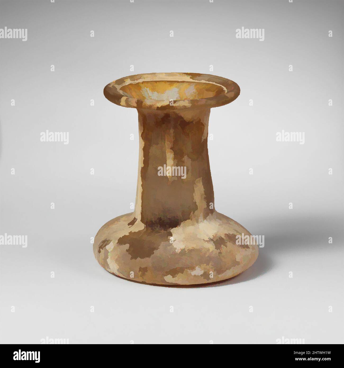 Arte ispirata alla bottiglia di profumo di vetro, Mid Imperial, ca. 2nd secolo d.C., romano, vetro; soffiato, totale: 2 1/2in. (6,4cm), vetro, unguentarium a fusello. Incolore con colorazione gialla. Bordo tubolare ripiegato, sopra e dentro, e premuto in bocca larga e svasata; collo cilindrico, opere classiche modernizzate da Artotop con un tuffo di modernità. Forme, colore e valore, impatto visivo accattivante sulle emozioni artistiche attraverso la libertà delle opere d'arte in modo contemporaneo. Un messaggio senza tempo che persegue una nuova direzione selvaggiamente creativa. Artisti che si rivolgono al supporto digitale e creano l'NFT Artotop Foto Stock