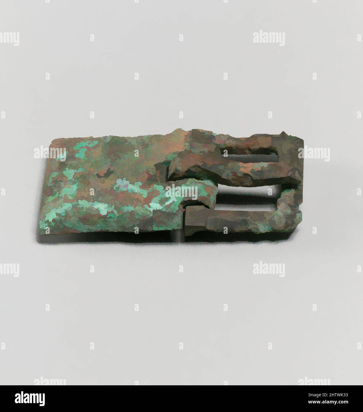 Art Inspired by Buckle, Bronze, Other: 1 13/16 poll. (4,6 cm), Bronzi, opere classiche modernizzate da Artotop con un tuffo di modernità. Forme, colore e valore, impatto visivo accattivante sulle emozioni artistiche attraverso la libertà delle opere d'arte in modo contemporaneo. Un messaggio senza tempo che persegue una nuova direzione selvaggiamente creativa. Artisti che si rivolgono al supporto digitale e creano l'NFT Artotop Foto Stock