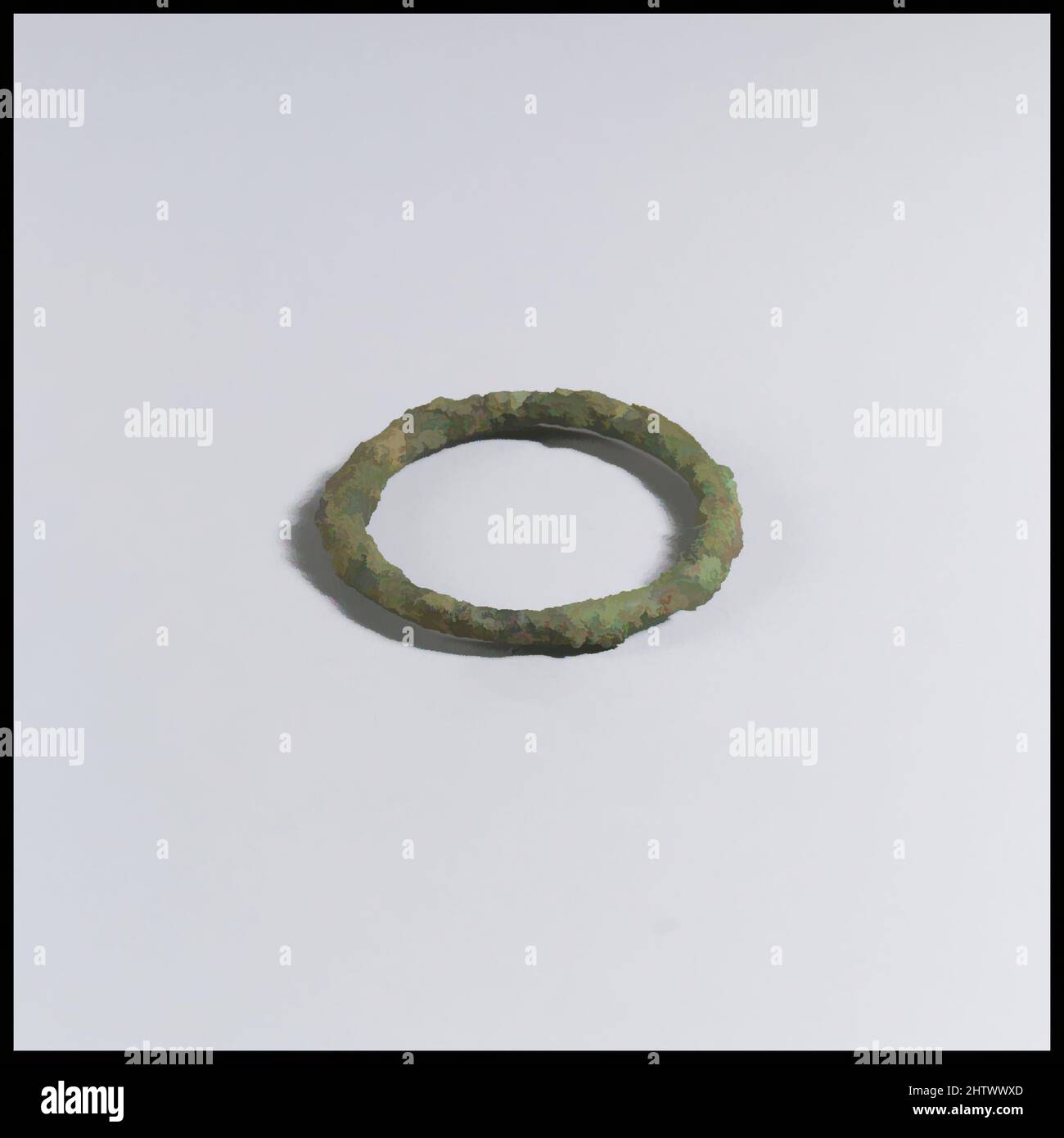 Arte ispirata a Ring, Bronzo, diametro 3,51 cm., Bronzi, opere classiche modernizzate da Artotop con un tocco di modernità. Forme, colore e valore, impatto visivo accattivante sulle emozioni artistiche attraverso la libertà delle opere d'arte in modo contemporaneo. Un messaggio senza tempo che persegue una nuova direzione selvaggiamente creativa. Artisti che si rivolgono al supporto digitale e creano l'NFT Artotop Foto Stock