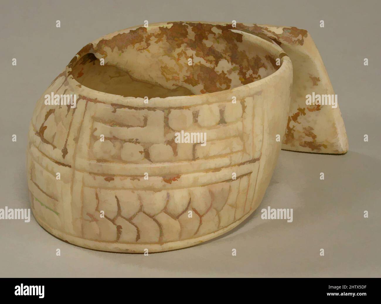 Arte ispirata da Arm Band, 10th–13th secolo, Messico, Mesoamerica, Veracruz, Huastec, Shell, H. 2 3/8 poll. (6,1 cm), ornamenti di conchiglie, opere classiche modernizzate da Artotop con un tuffo di modernità. Forme, colore e valore, impatto visivo accattivante sulle emozioni artistiche attraverso la libertà delle opere d'arte in modo contemporaneo. Un messaggio senza tempo che persegue una nuova direzione selvaggiamente creativa. Artisti che si rivolgono al supporto digitale e creano l'NFT Artotop Foto Stock