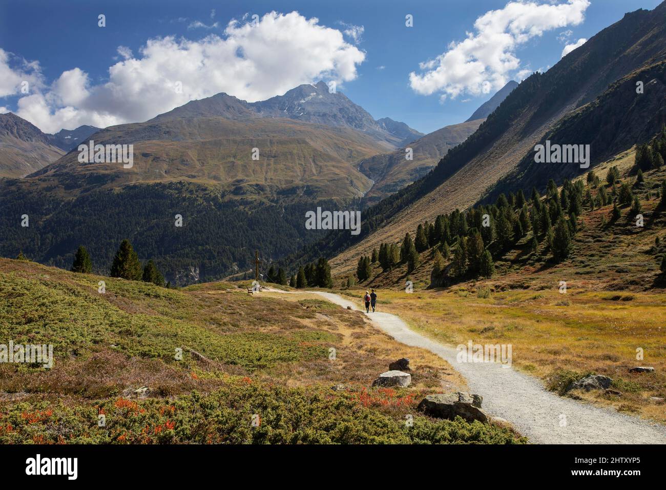 Sentiero escursionistico da Vent al Rofenhoefe, Vent, Venter tal, comune di Soelden, Tirolo, Austria Foto Stock