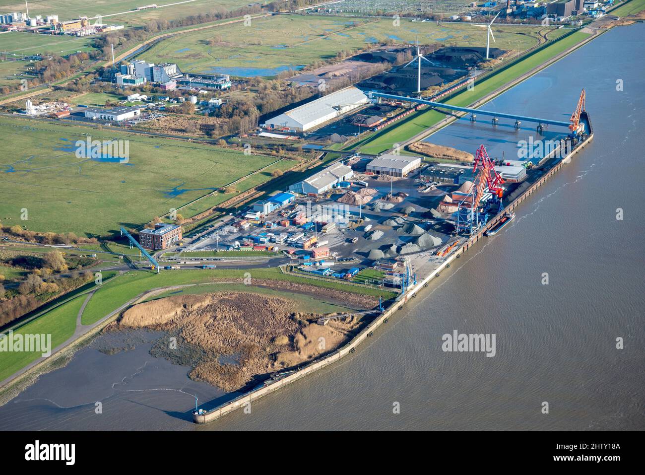 Brunsbuettel Port Elbehfen, gas, energia, approvvigionamento energetico, LNG porto, Elbe, Brunsbuettel, Schleswig-Holstein, Germania Foto Stock
