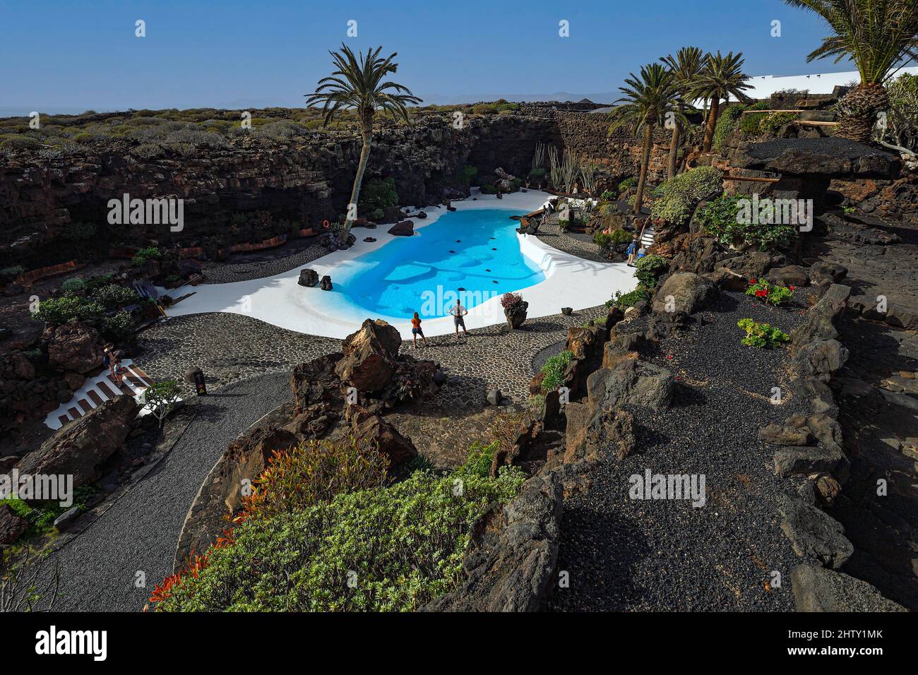 Jameos del Agua, complesso giardino con piscina, progettato da Cesar Manrique, Lanzarote, Isole Canarie, Spagna Foto Stock