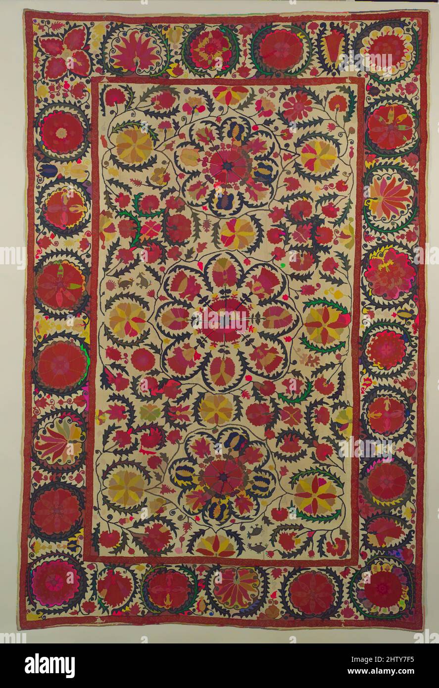 Arte ispirata da copertina, inizio 19th secolo, attribuita all'attuale Uzbekistan, Bukhara, seta, lino, 63,75 pollici di larghezza 95,00 pollici (161,9 cm di altezza 241,3 cm di larghezza), tessuti-ricamati, Suzani, che letteralmente significa 'di ago' in persiano, si riferisce ad alcuni dei prodotti più attraenti di, Opere classiche modernizzate da Artotop con un tocco di modernità. Forme, colore e valore, impatto visivo accattivante sulle emozioni artistiche attraverso la libertà delle opere d'arte in modo contemporaneo. Un messaggio senza tempo che persegue una nuova direzione selvaggiamente creativa. Artisti che si rivolgono al supporto digitale e creano l'NFT Artotop Foto Stock