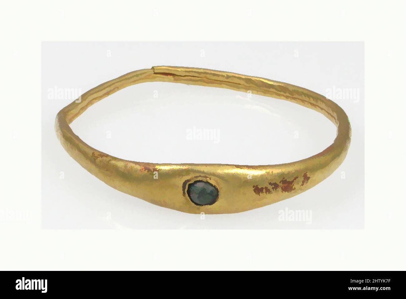 Art Inspired by Bracelet, 100–300 (?), Roman (?), Oro, vetro o pietra, totale: 2 7/8 x 1/2 poll. (7,3 x 1,2 cm), Metalwork-Gold, opere classiche modernizzate da Artotop con un tuffo di modernità. Forme, colore e valore, impatto visivo accattivante sulle emozioni artistiche attraverso la libertà delle opere d'arte in modo contemporaneo. Un messaggio senza tempo che persegue una nuova direzione selvaggiamente creativa. Artisti che si rivolgono al supporto digitale e creano l'NFT Artotop Foto Stock