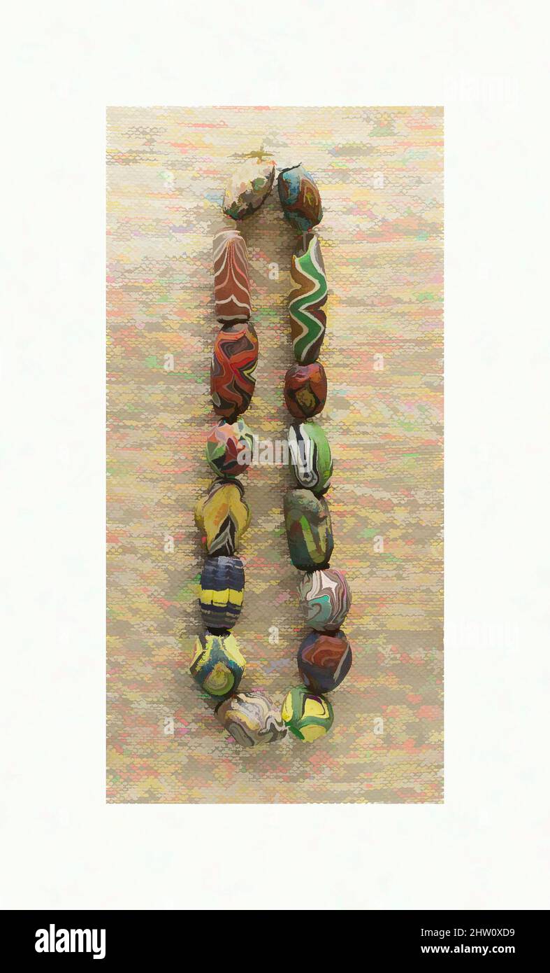 Arte ispirata da String of 16 beads, periodo islamico, 7th–10th secolo, dall'Egitto, vetro, Opere classiche modernizzate da Artotop con un tocco di modernità. Forme, colore e valore, impatto visivo accattivante sulle emozioni artistiche attraverso la libertà delle opere d'arte in modo contemporaneo. Un messaggio senza tempo che persegue una nuova direzione selvaggiamente creativa. Artisti che si rivolgono al supporto digitale e creano l'NFT Artotop Foto Stock